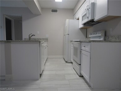 5315 Summerlin Rd unit 1507, Fort Myers, FL 33919 - photo 4