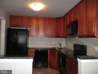 12 Devon Place unit 2ND FL, Sewell, NJ 08080 - photo 3