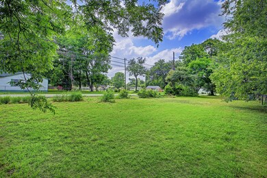 964 Ringold St, Houston, TX 77088 - photo 7