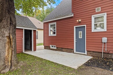 218 N Sherwood St, Ivanhoe, MN 56142 - photo 4