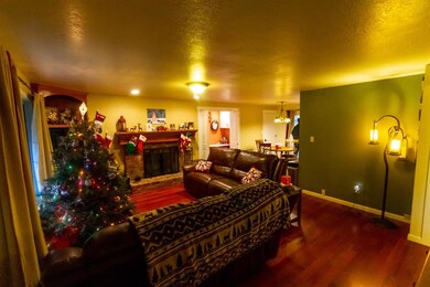 2833 Crystal Dr, Medford, OR 97504 - photo 3