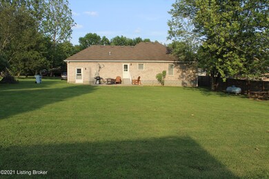 155 Turnpike Ln, Lebanon Junction, KY 40150 - photo 6