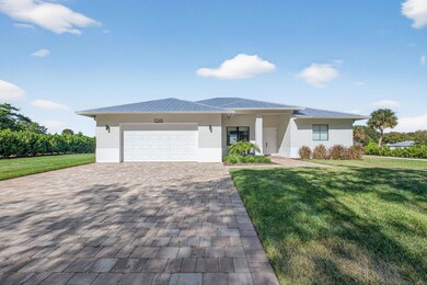 8249 SE Dharlys St, Hobe Sound, FL 33455 - photo 6