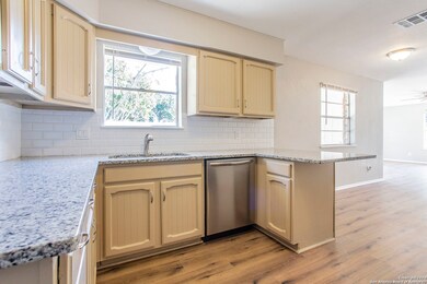 1369 Poppy Ln, New Braunfels, TX 78130 - photo 5