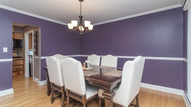 1 Woods Chapel Rd, Rolling Meadows, IL 60008 - photo 6