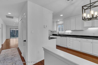 30 Hanover Ct unit D, Red Bank, NJ 07701 - photo 4