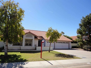 995 E Divot Dr, Tempe, AZ 85283 - photo 4