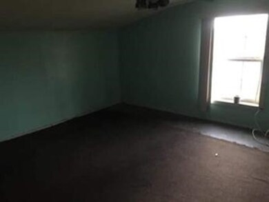 8 Oakmont St, Webster, MA 01570 - photo 6