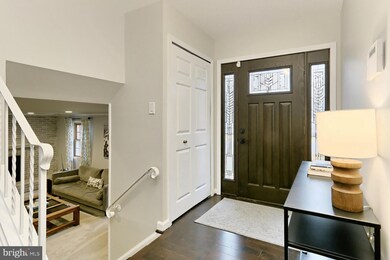 4704 Declaration Ct, Annandale, VA 22003 - photo 7