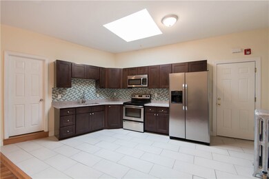 440 Main St unit 3, Warren, RI 02885 - photo 5