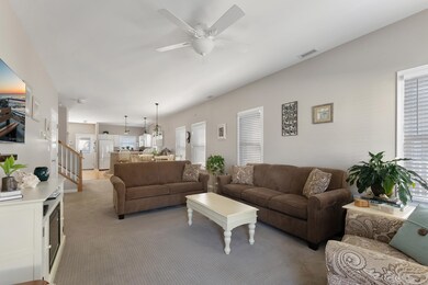136 W Cresse Ave unit West Side, Wildwood, NJ 08260 - photo 4