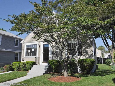 75 Ashburne St, Pawtucket, RI 02861 - photo 2