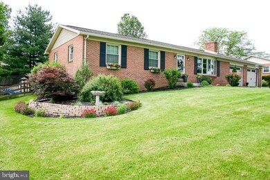 2920 Adams Dr, Chambersburg, PA 17201 - photo 3