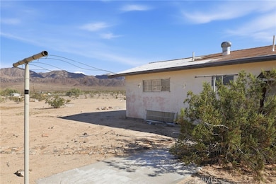 83626 Carey Rd, Twentynine Palms, CA 92277 - photo 6