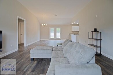 765 Linden Dr, Jesup, GA 31545 - photo 7