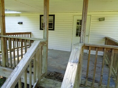 176 Lake Ellen Shores Dr, Crawfordville, FL 32327 - photo 4