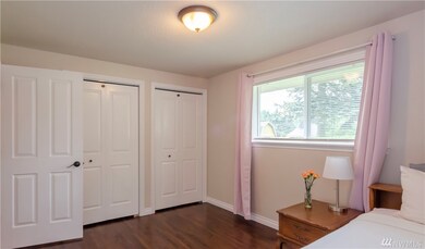 3621 68th Ave W, University Place, WA 98466 - photo 2