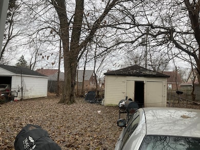 11766 Engleside St, Detroit, MI 48205 - photo 3