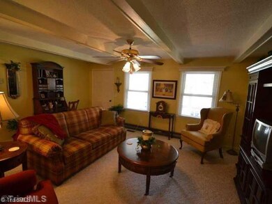 661 Cable Creek Rd, Asheboro, NC 27205 - photo 2