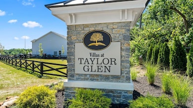 10352 Mae Ct, Cincinnati, OH 45251 - photo 3