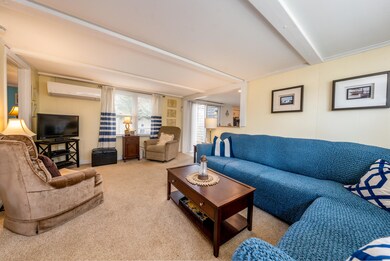 11 Kennedy Cir, Hyannis, MA 02601 - photo 3