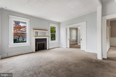 2405 Hamilton Ave, Baltimore, MD 21214 - photo 6