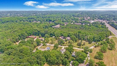 36 Locust Grove Rd, Tinton Falls, NJ 07753 - photo 4