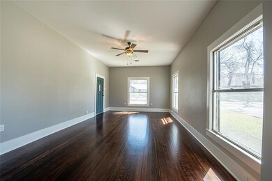 320 W Josephine St, Weatherford, TX 76086 - photo 3