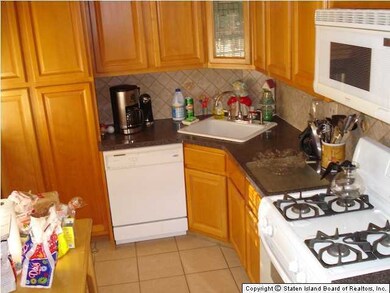 2328 Plumb 2nd St, Brooklyn, NY 11229 - photo 3