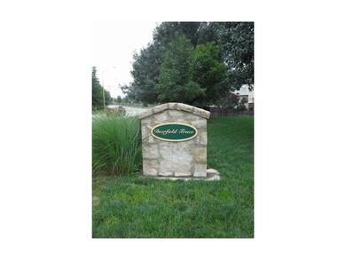 21802 W 52nd St, Shawnee, KS 66226 - photo 2