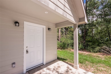 499 Pecan, Onalaska, TX 77360 - photo 4