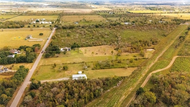 1824 County Road 382, Rosharon, TX 77583 - photo 3