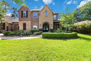 833 Holly Ridge Dr, Houston, TX 77024 - photo 3