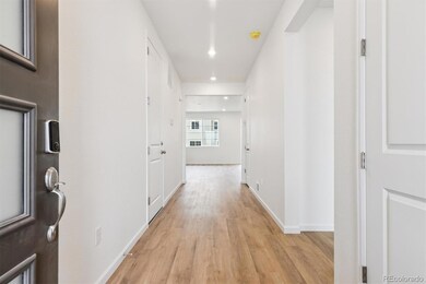 24720 E 42nd Ave, Aurora, CO 80019 - photo 2