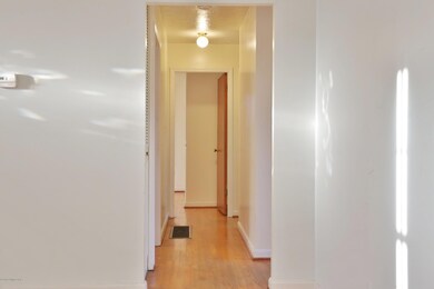 5717 Bucks Ln, Louisville, KY 40291 - photo 7