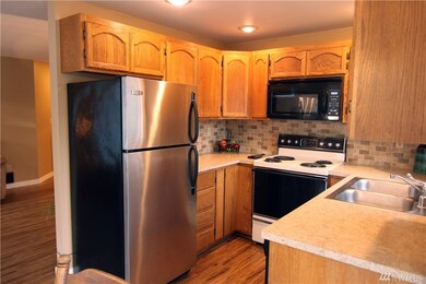 105 Fairside Dr unit 1F, Lynden, WA 98264 - photo 5