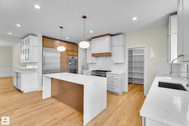 705 Glendale Rd, Glenview, IL 60025 - photo 5