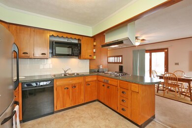 518 E Jeffrey Place, Columbus, OH 43214 - photo 6