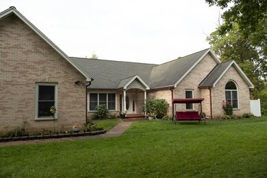 5302 Hayes Rd, Algonquin, IL 60102 - photo 2