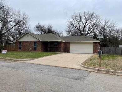 607 E Water St, Weatherford, TX 76086 - photo 2