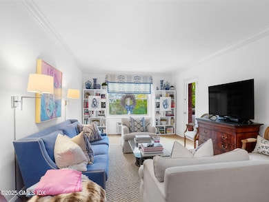 7-web-or-mls-25-w-elm-st-unit-32