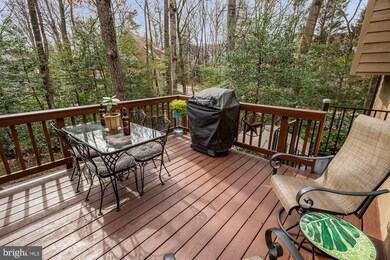 11507 Turnbridge Ln, Reston, VA 20194 - photo 5