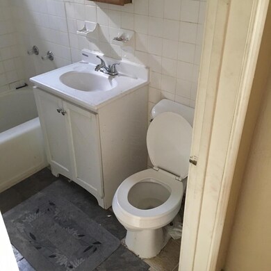 2208 Ferris Rd, Columbus, OH 43224 - photo 6