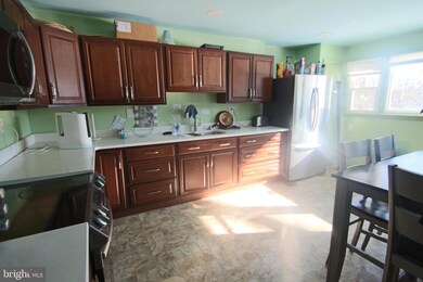 38 E Indian Ln, Norristown, PA 19403 - photo 4