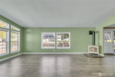 18501 Tapaderos St SE, Yelm, WA 98597 - photo 5