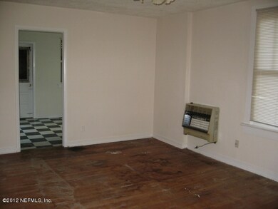 4642 Wheeler Ave, Jacksonville, FL 32210 - photo 2