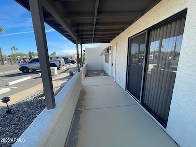 827 E Lancaster Cir unit 40, Florence, AZ 85132 - photo 2