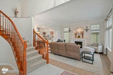 Entrance/Staircase #2