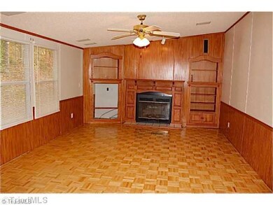 3846 Earnhardt Rd, Asheboro, NC 27205 - photo 3