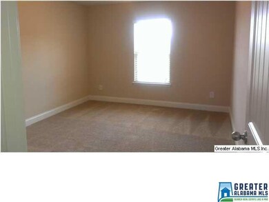 LARGE GUEST BEDROOMS